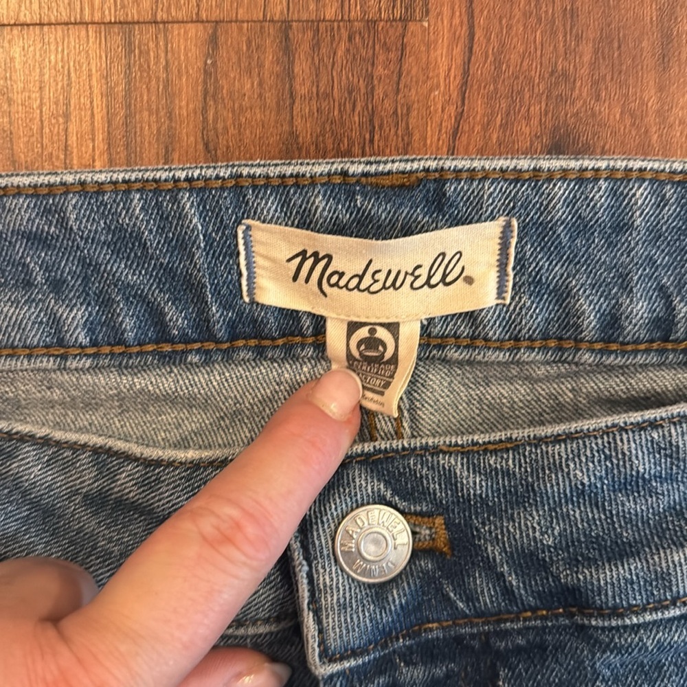 Women’s Madewell size 28W mid rise vintage  28 inch inseam - Picture 2 of 6